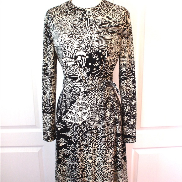 Vintage Designer Black Novelty Print Jersey Dress + Scarf 36 - Picture 1 of 16